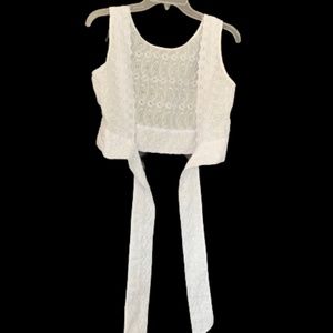 L.A. Hearts from PacSun tie back eyelet top - size S